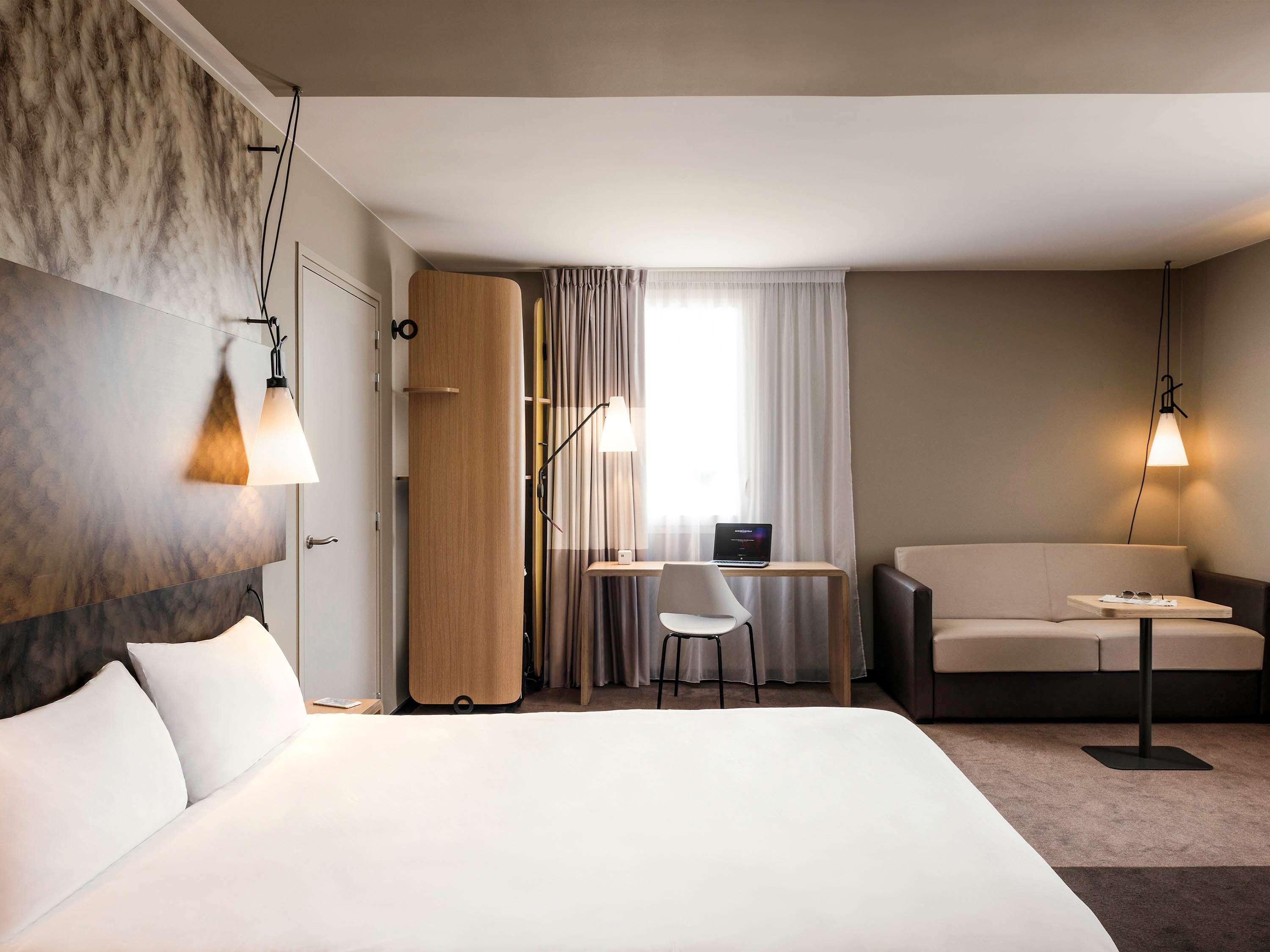 Hotel Ibis Saint Quentin En Yvelines - Velodrome Montigny-le-Bretonneux Exteriér fotografie