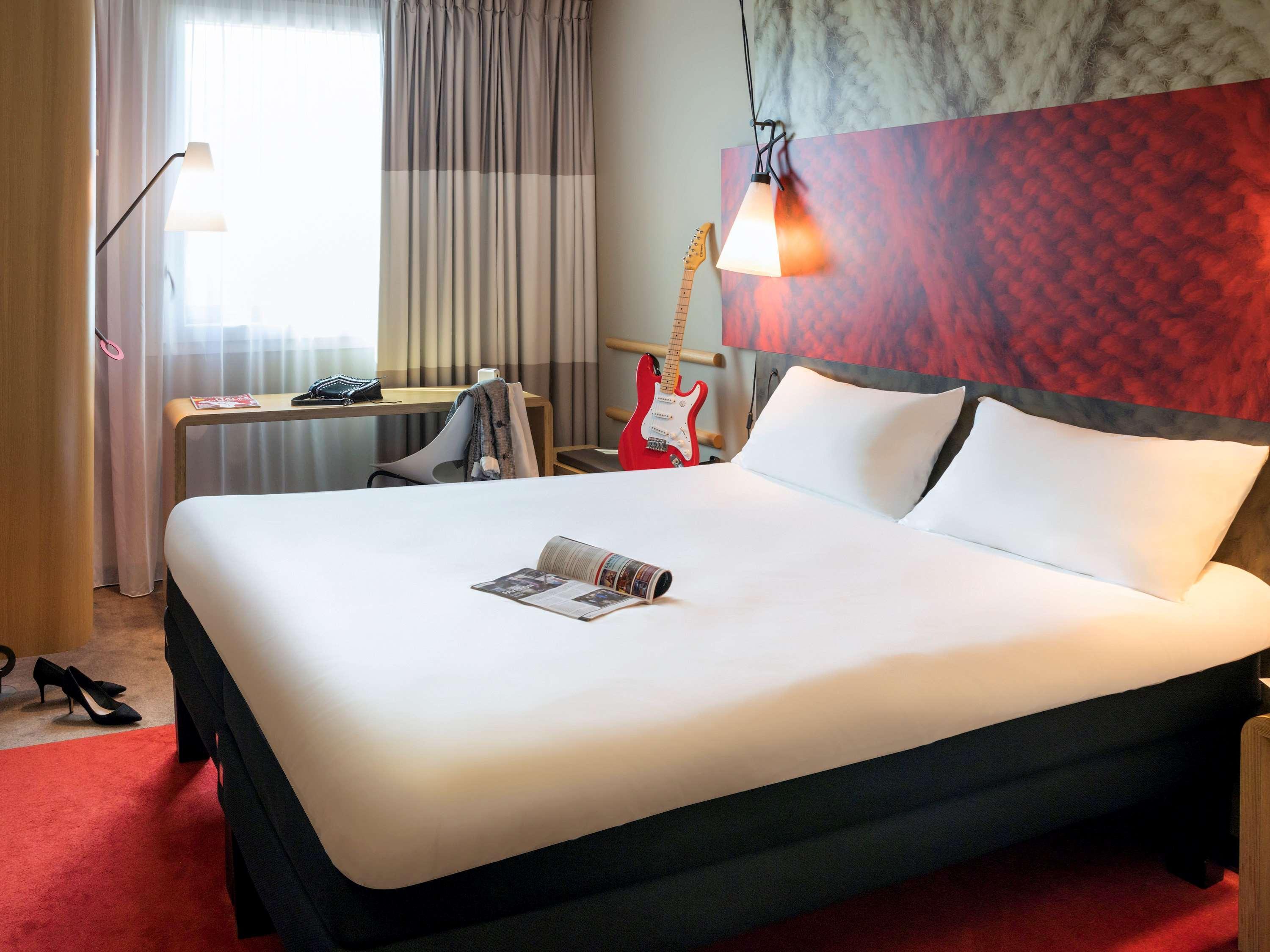 Hotel Ibis Saint Quentin En Yvelines - Velodrome Montigny-le-Bretonneux Exteriér fotografie