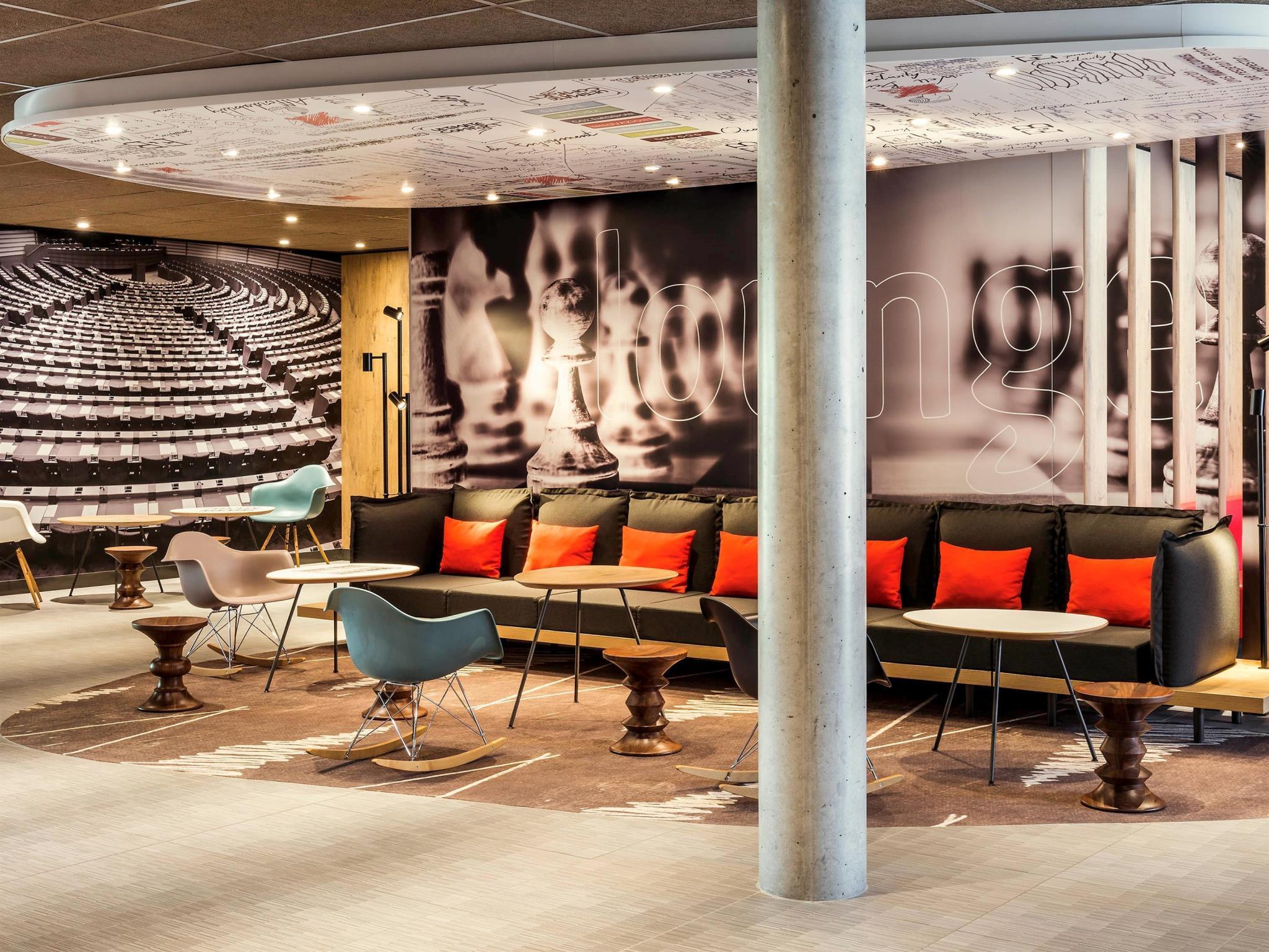 Hotel Ibis Saint Quentin En Yvelines - Velodrome Montigny-le-Bretonneux Exteriér fotografie