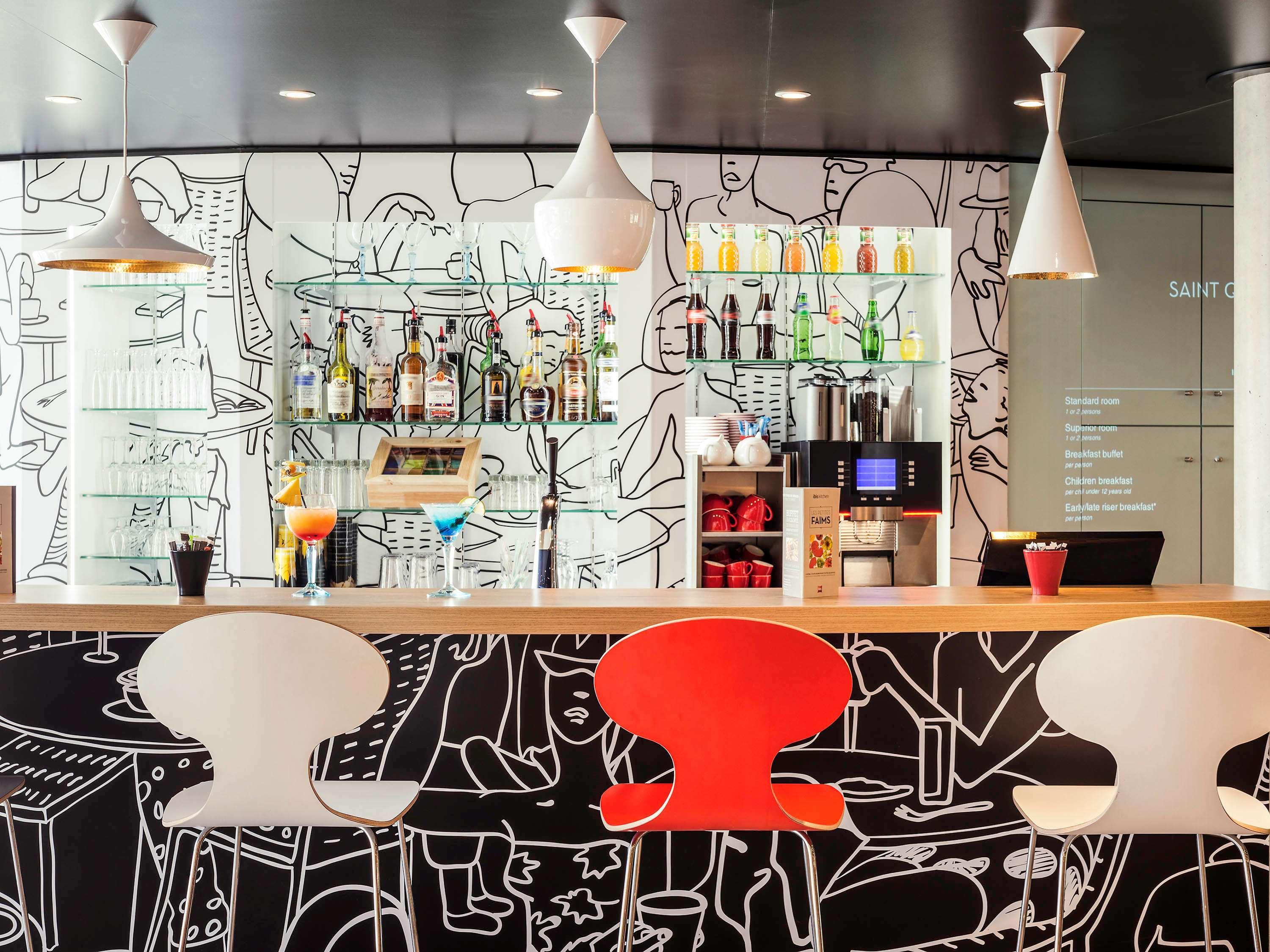 Hotel Ibis Saint Quentin En Yvelines - Velodrome Montigny-le-Bretonneux Exteriér fotografie