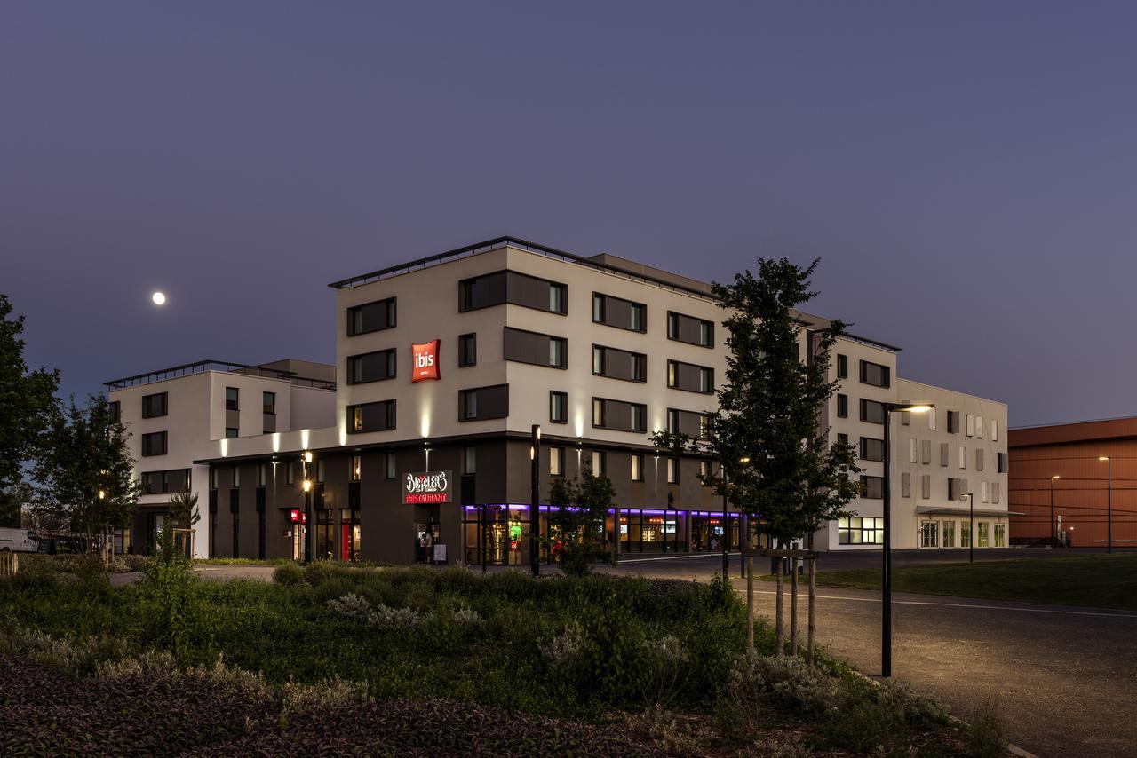 Hotel Ibis Saint Quentin En Yvelines - Velodrome Montigny-le-Bretonneux Exteriér fotografie